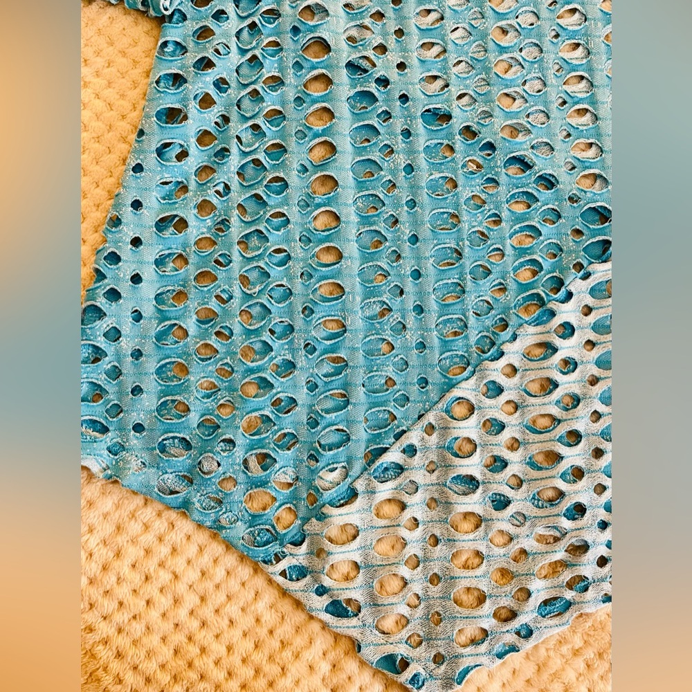 Women’s “Lulu B” Laser Cut Eyelet Hole 3/4 Sleeve Cowl Neck Top - Picture 12 of 15